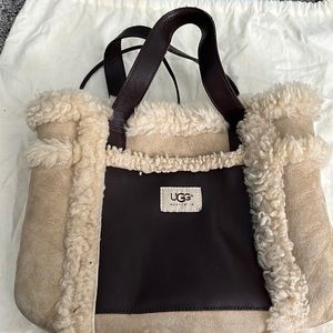 UGG Australia medium tote bag purse